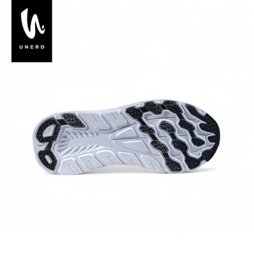 UNERD Swift Dash Sepatu Running Wanita - Gambar 4